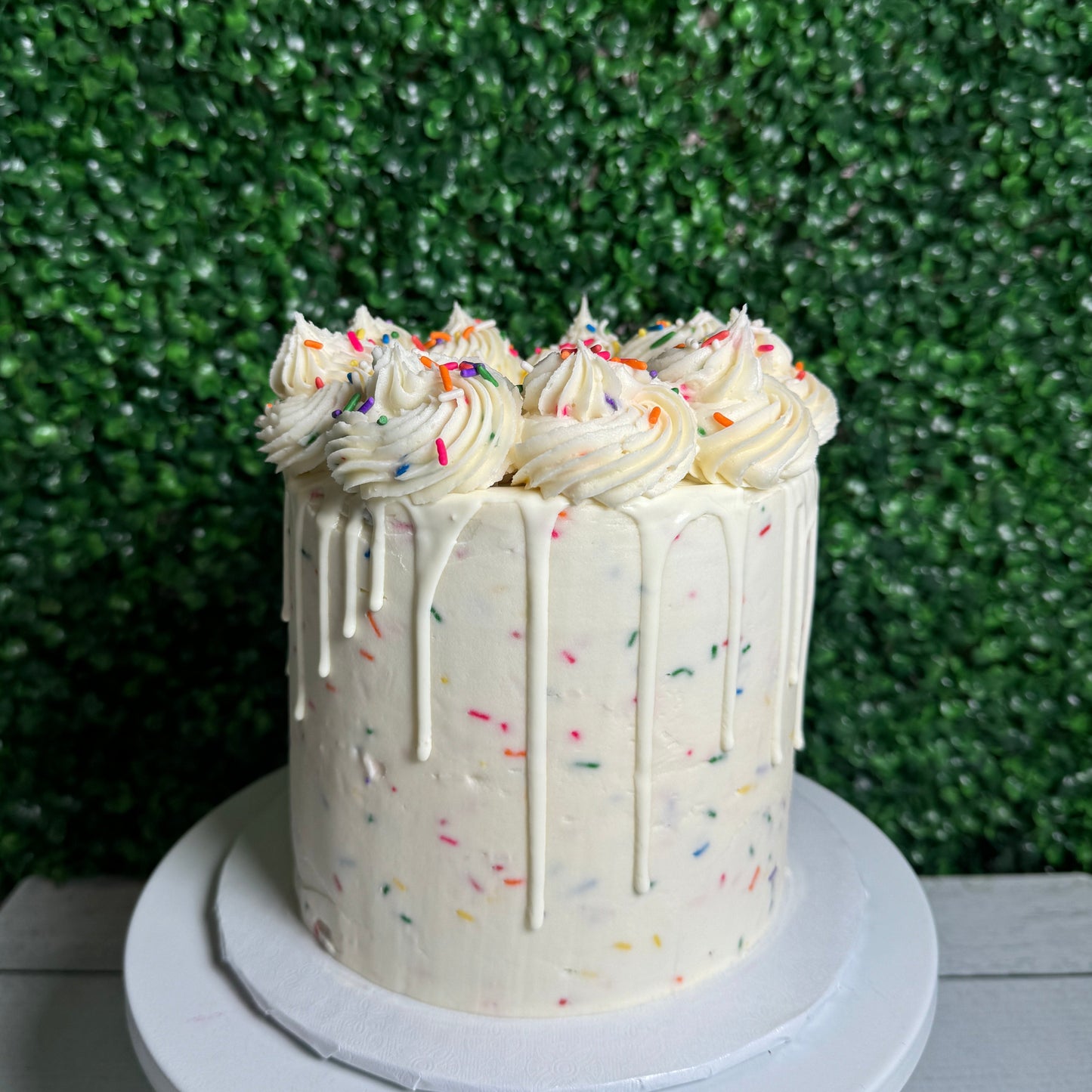 Vanilla Funfetti Dessert Cake