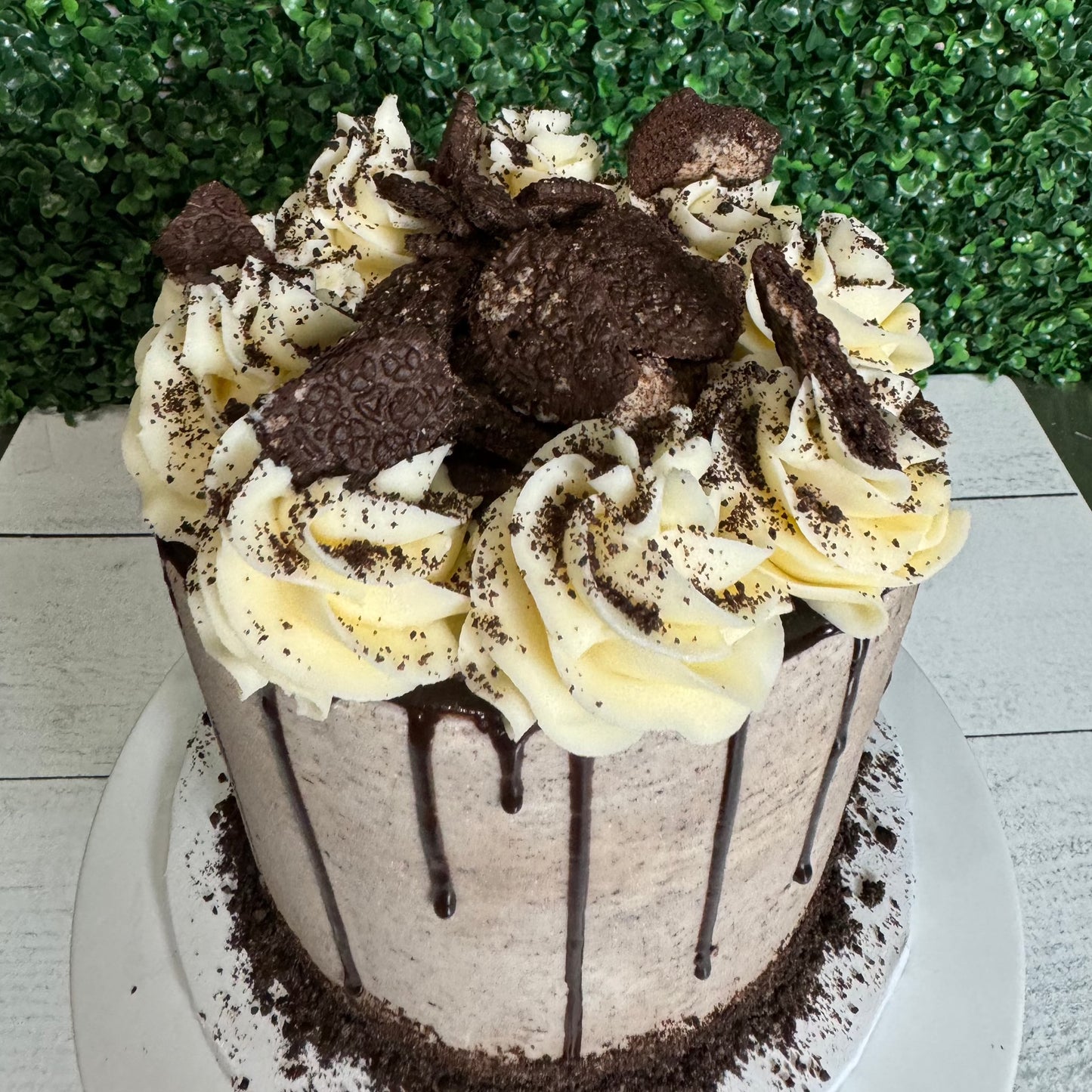 Cookies & Cream Dessert Cake