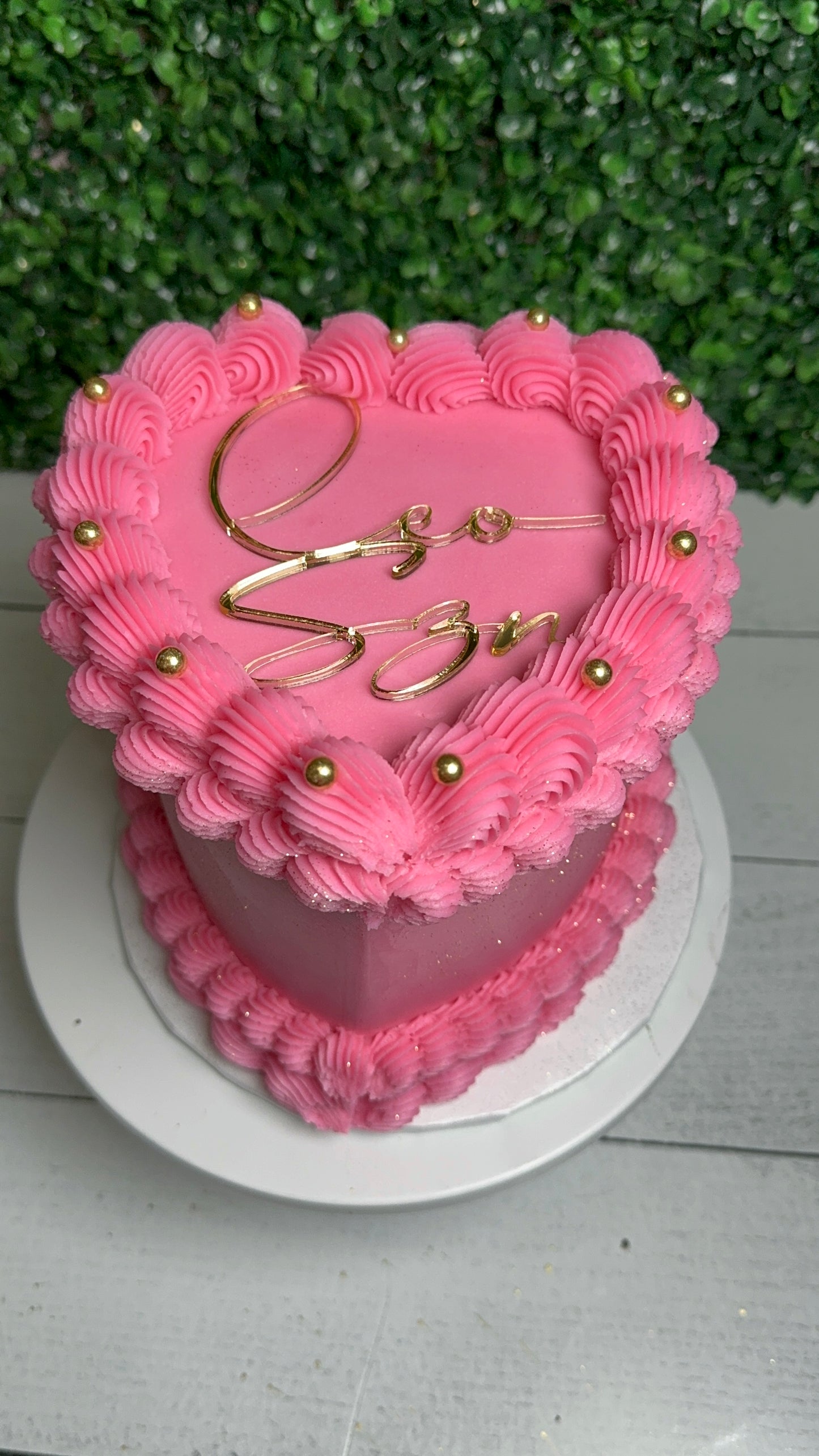 Two Layer Heart Cakes